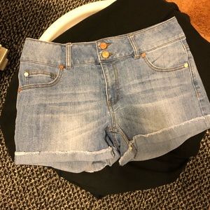 Size 8 refuge jean shorts